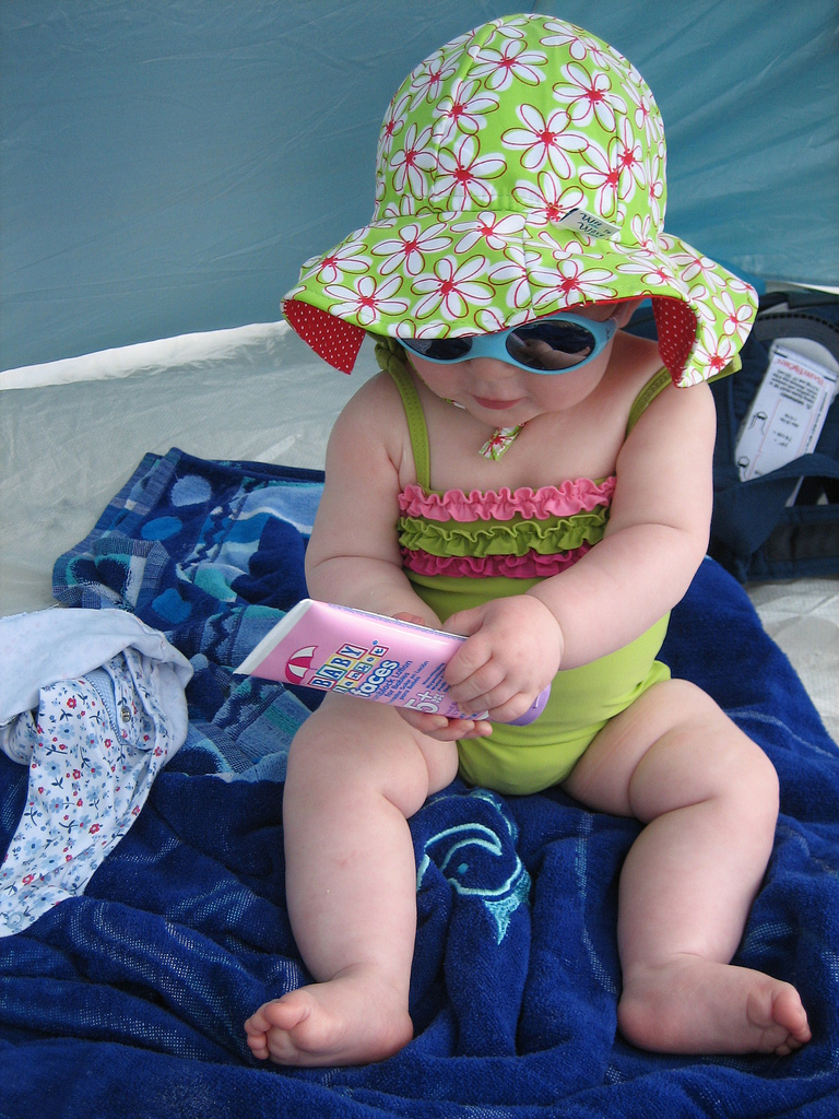 Bebé en la playa | Recurso educativo 38160